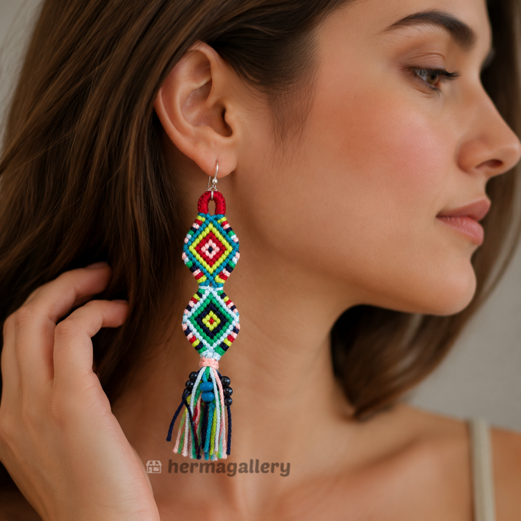 گوشواره آویز هنری طرح زندگی